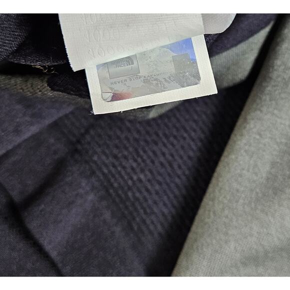 The North Face Hooded Seamless 1/4 Zip Black Gray Stripe Active Top Women's Larg - Picture 4 of 7